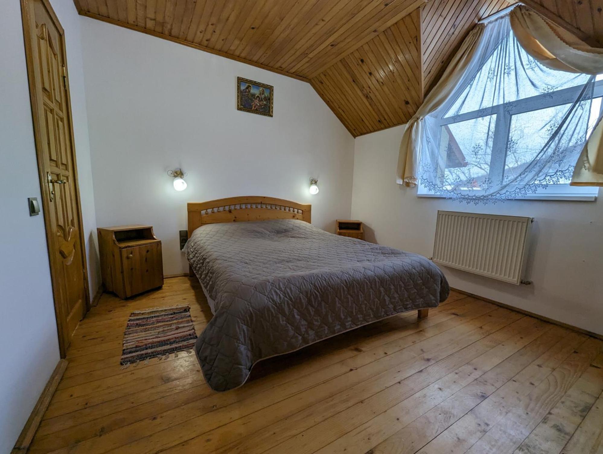 Oskolok Dovbusha Mini-Hotel ยาเรมชา ภายนอก รูปภาพ