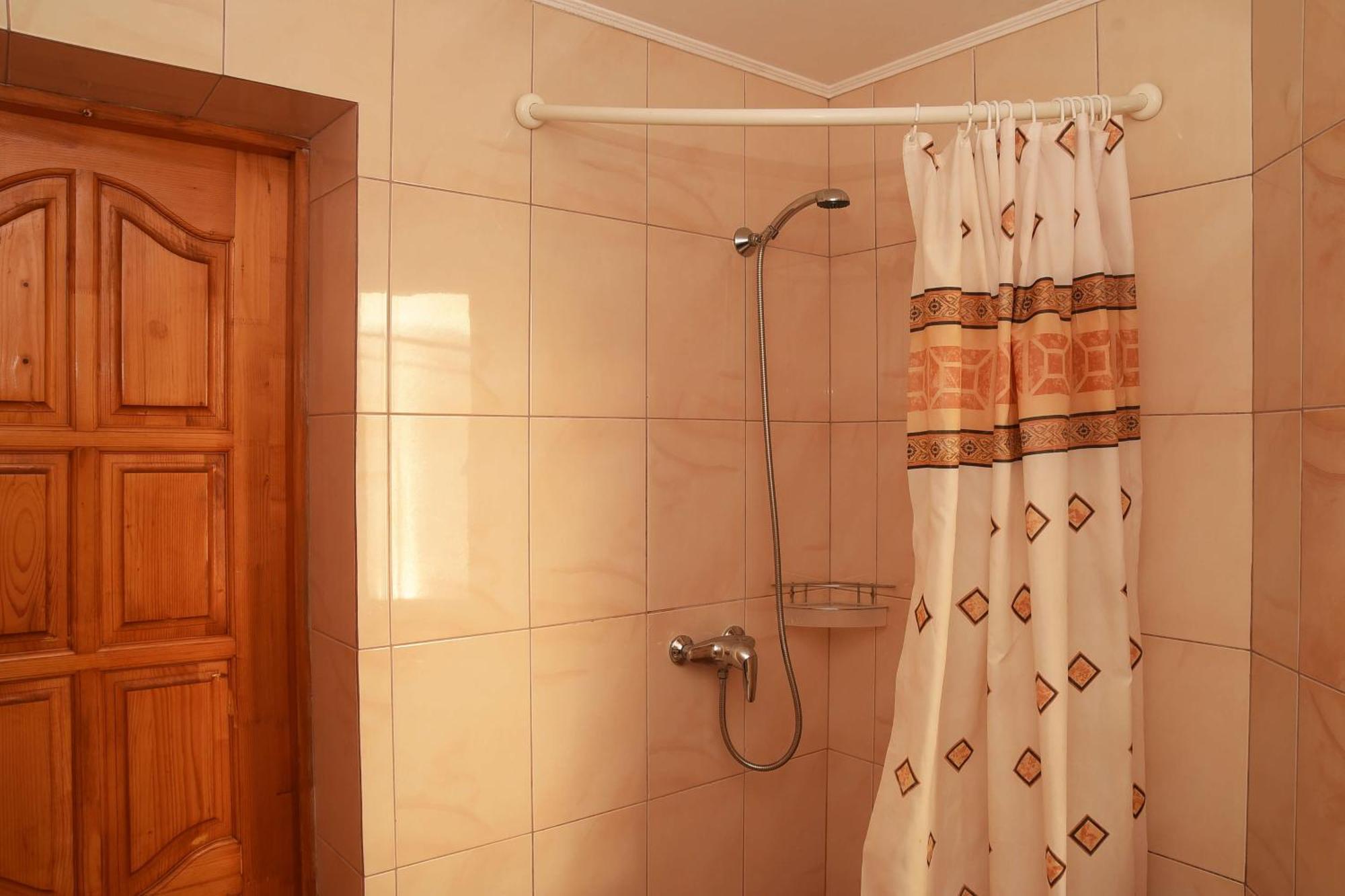 Oskolok Dovbusha Mini-Hotel ยาเรมชา ภายนอก รูปภาพ