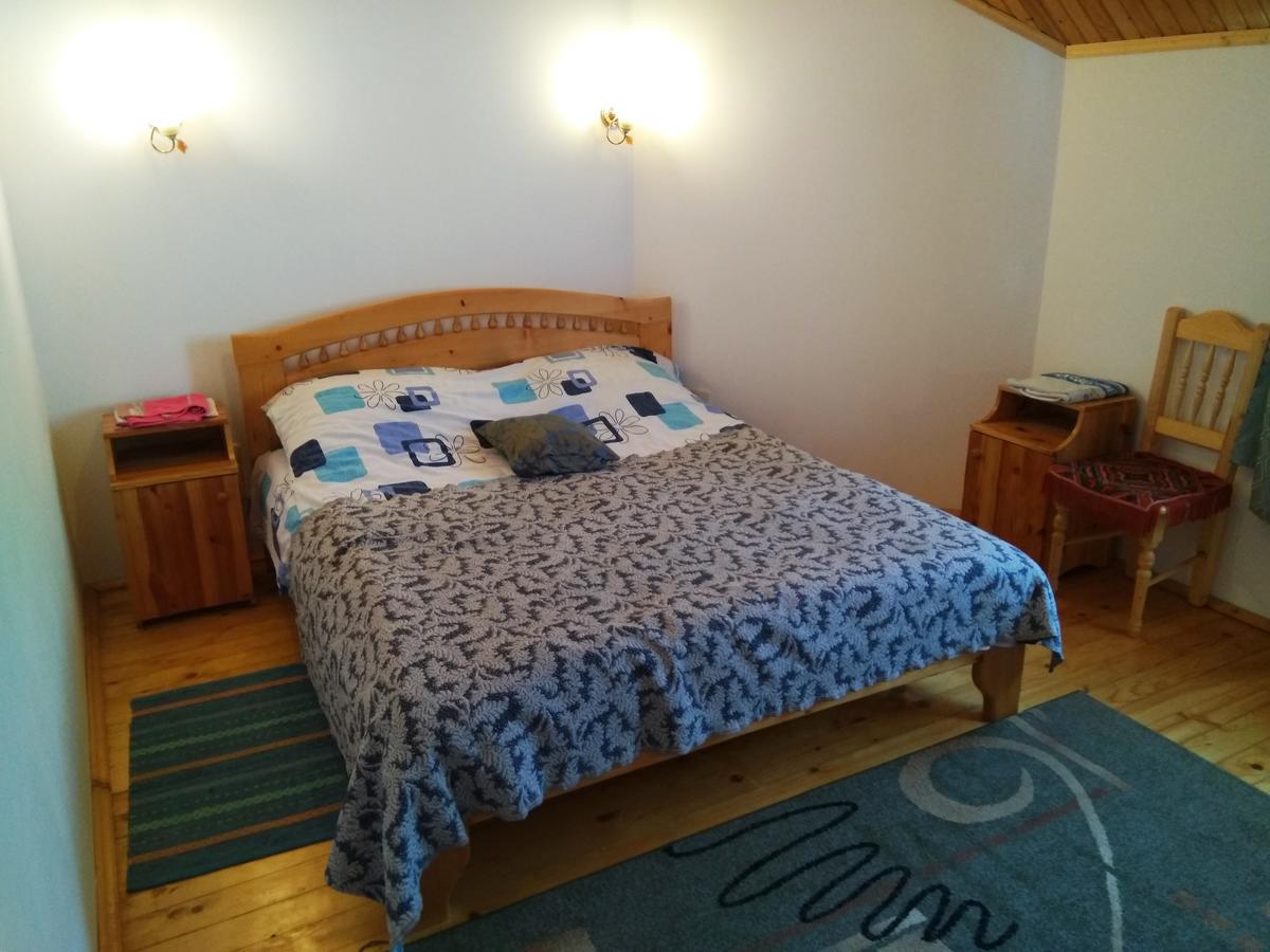 Oskolok Dovbusha Mini-Hotel ยาเรมชา ภายนอก รูปภาพ